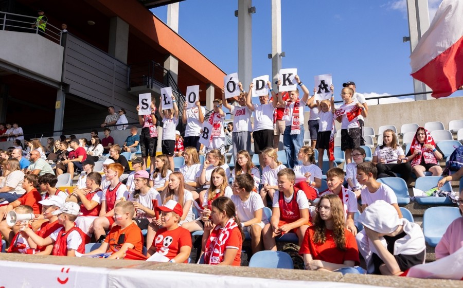 Szkoła w Słobódce zwycięzcą konkursu na najbarwniejszą i najbardziej oryginalną grupę kibiców