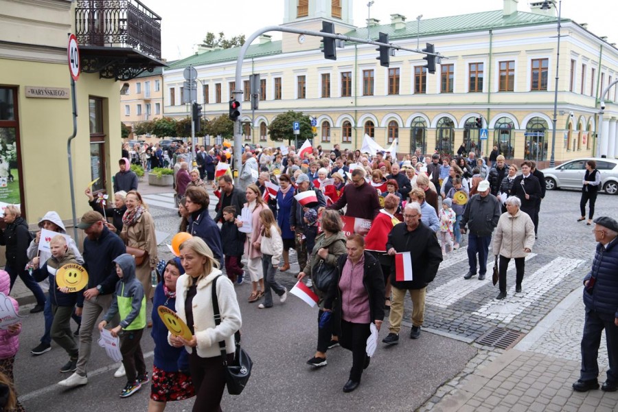 012marsz-dla-zycia-i-rodziny-suwalki-2025-33.jpg