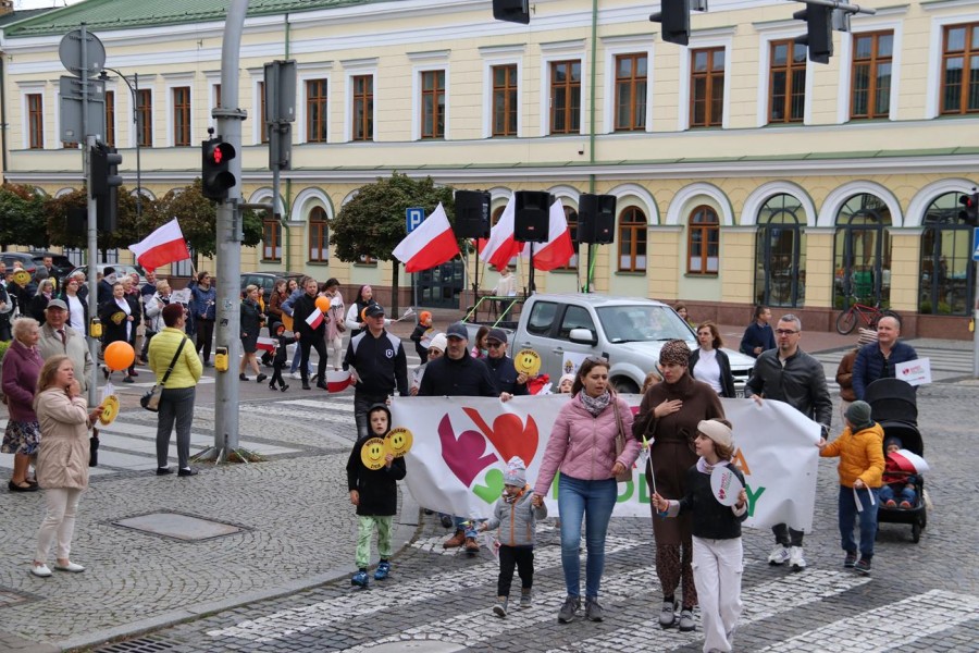 017marsz-dla-zycia-i-rodziny-suwalki-2025-41.jpg