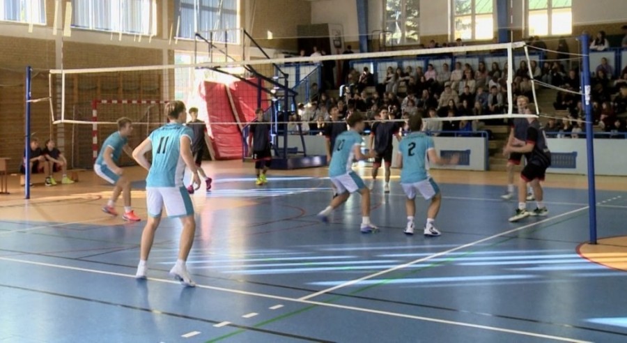 Gramy i pomagamy. Charytatywny turniej i zbiórka krwi na rzecz Pawła Hołubowicza [wideo, zdjęcia]