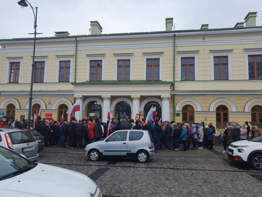 W Suwałkach raz jeszcze o nielegalnych migrantach. Uchwała wzywająca do konsultacji społecznych