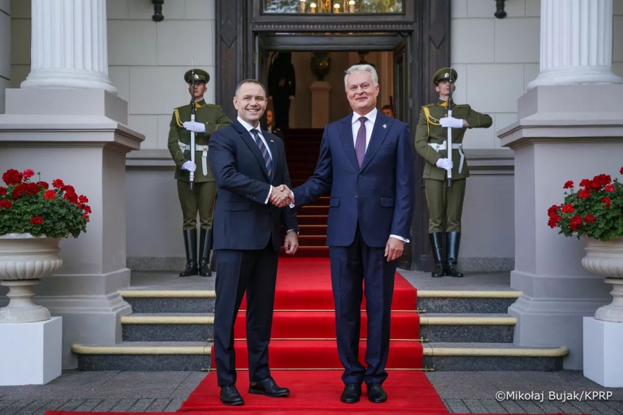 002_karol_nawrocki_wizyta_litwa_powitanie_gitanas_nauseda_08-09-2025_mwb14469.jpg.jpg