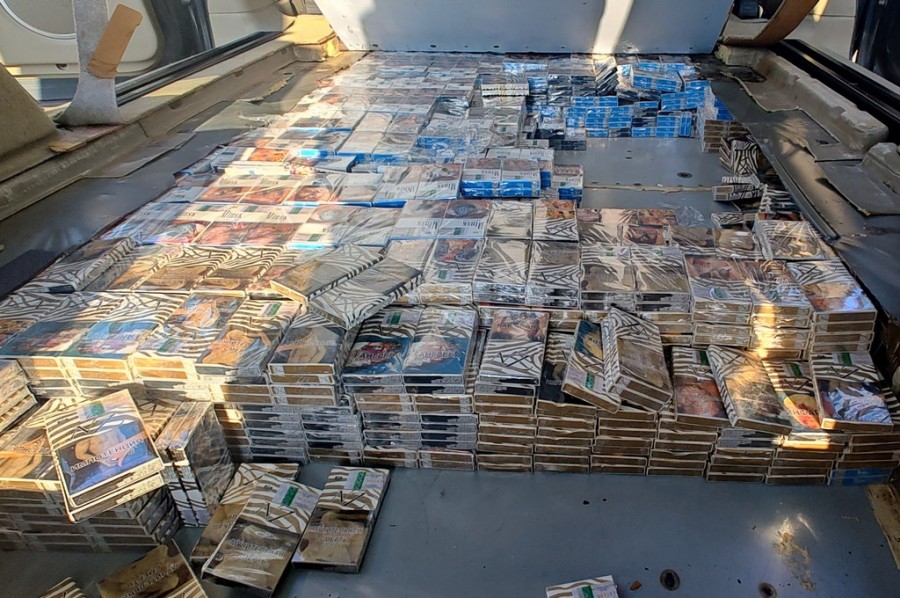 Budzisko. Papierosowa kontrabanda w podłodze i w skrytkach lawety