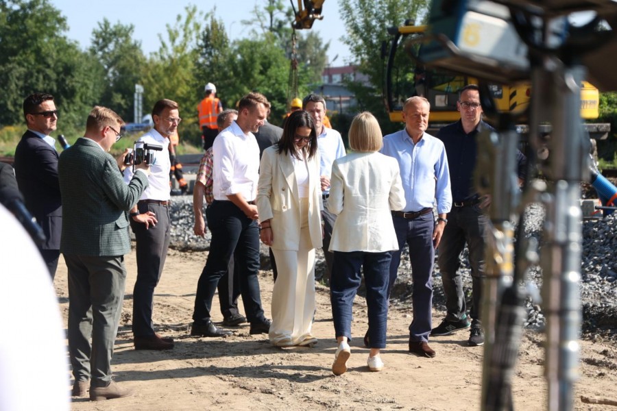 Premier w Łomży o przywróceniu połączenia kolejowego [zdjęcia]