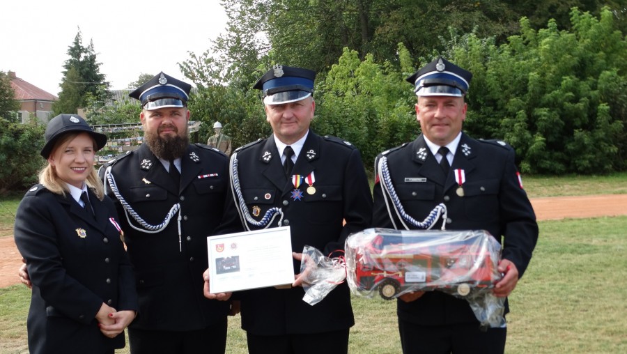 Sto lat strażackiej służby w Berżnikach [zdjęcia]