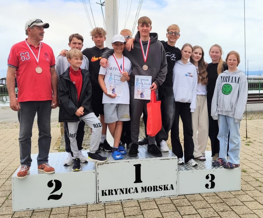 Żeglarstwo. Suwalczanie Miłosz Lachowski i Tomasz Kowalewski na podium mistrzostw Polski 