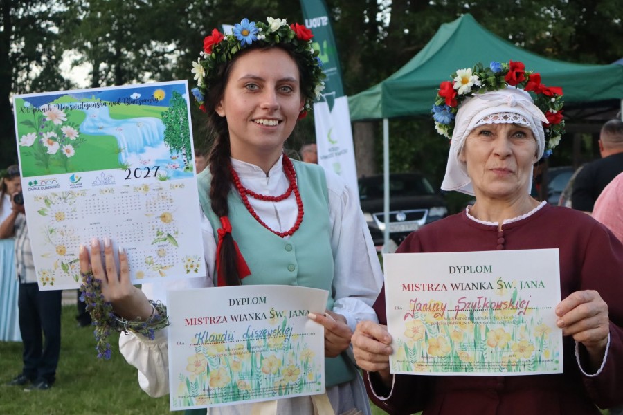 Jezioranki i Szuwarki z Wiżajn na Nocy Świętojańskiej nad Bludzianką [zdjęcia]