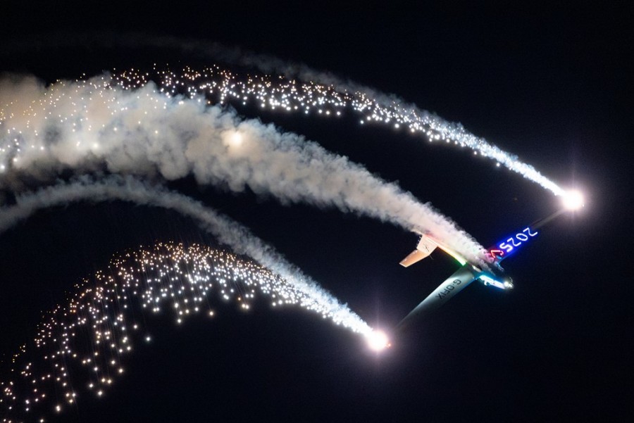 _r6_1163.jpg