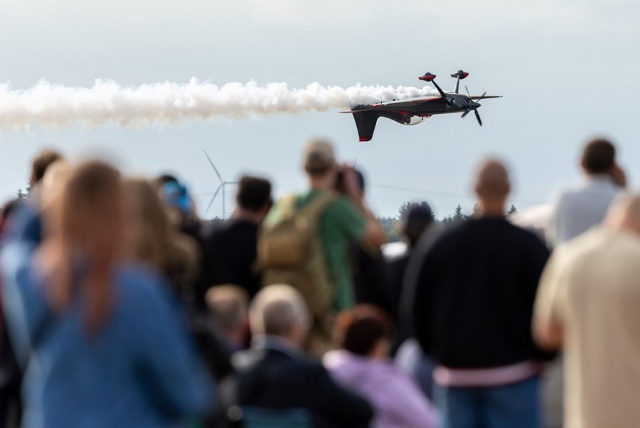 Weź ze sobą okrycie głowy oraz butelkę wody i ruszaj na suwalskie lotnisko. To będzie Air Show!