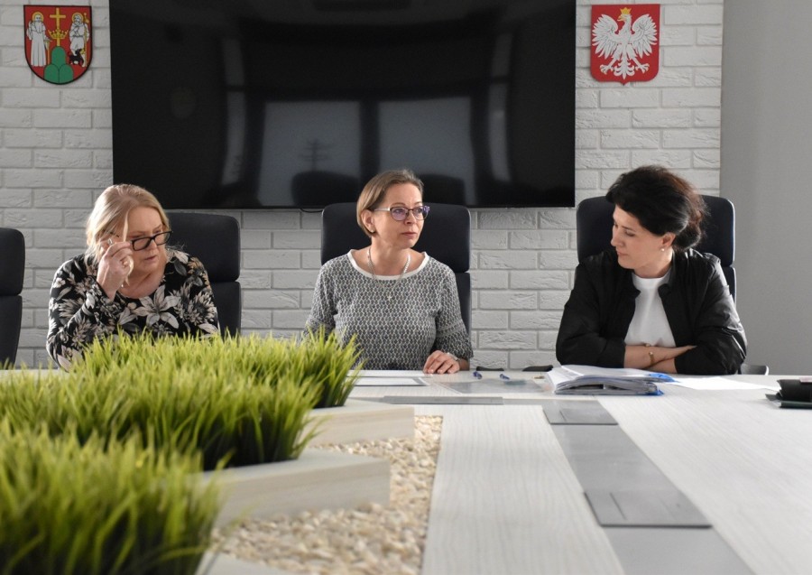 Hotel Logos Dom Nauczyciela w Suwałkach musi jeszcze poczekać na nowego właściciela. Nici z rokowań
