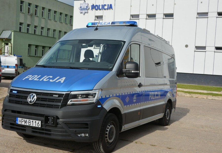 Suwalczanin nie wiedział, że driftowanie jest zakazane? Stracił prawo jazdy, zapłacił 2,5 tys. zł