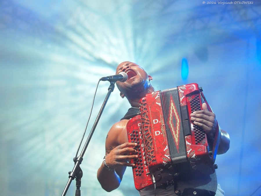 sbf2012-dwayne_dopsie1.jpg