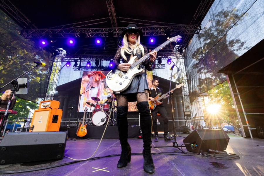 r52_9066_easy-resize.com_.jpg