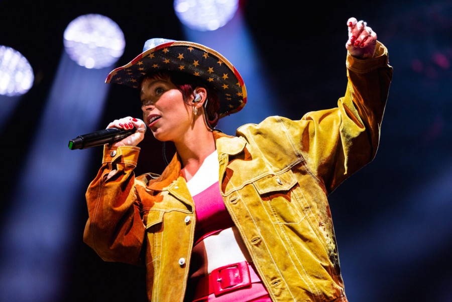 r52_9462_easy-resize.com_.jpg