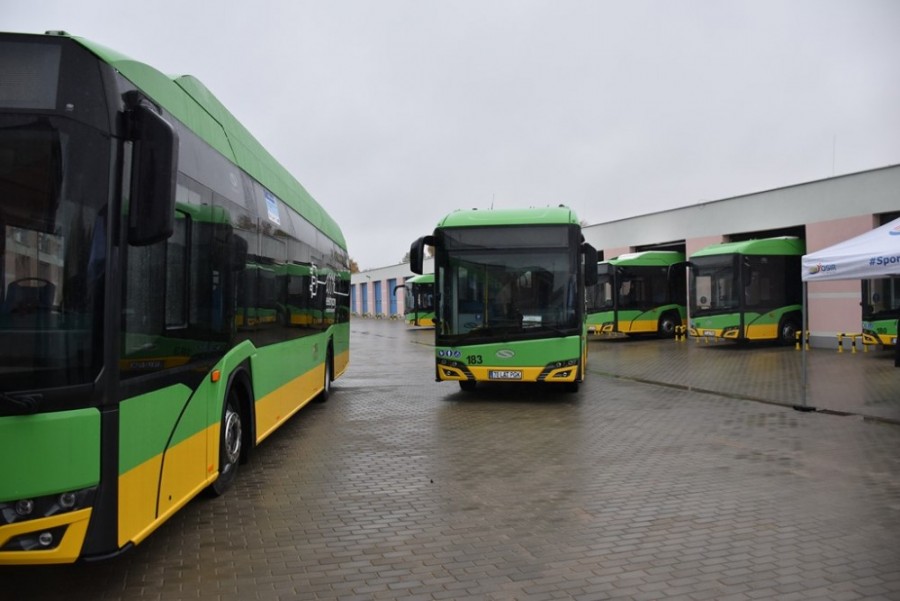 Suwałki. Instalacja fotowoltaiczna i magazyn energii do ładowania autobusów miejskich za 3,7 mln zł