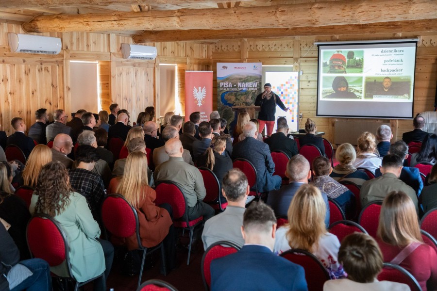 Atrakcja turystyczna Pisa - Narew. Szlak kajakowy liczący ponad 350 kilometrów tras