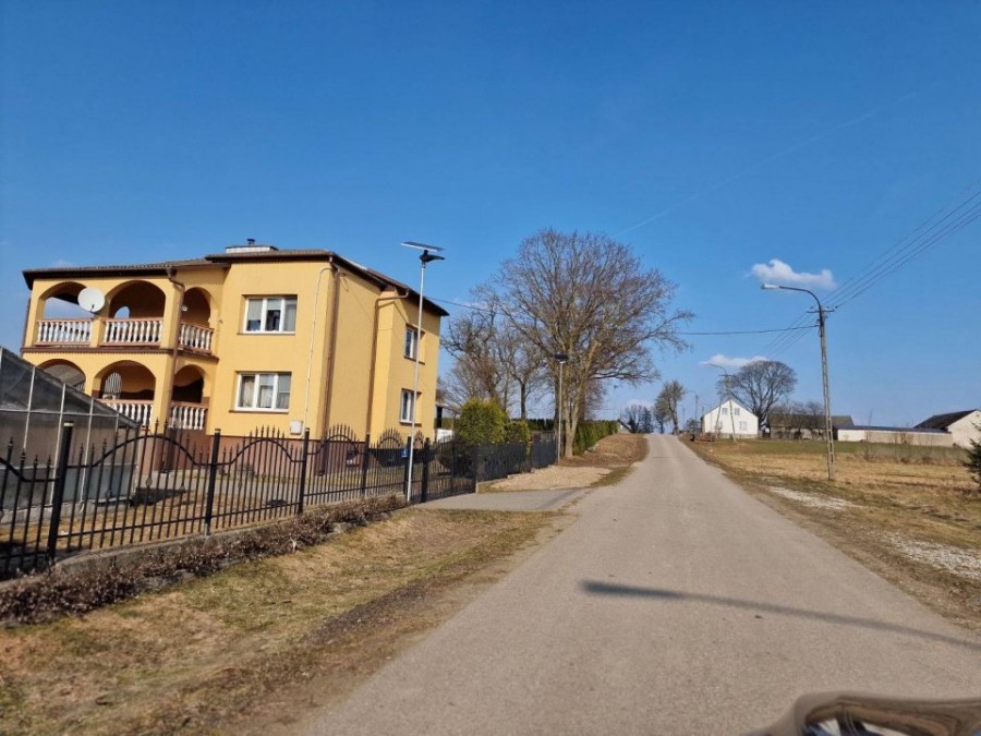Kamionka Poprzeczna. Kolejne lampy solarne