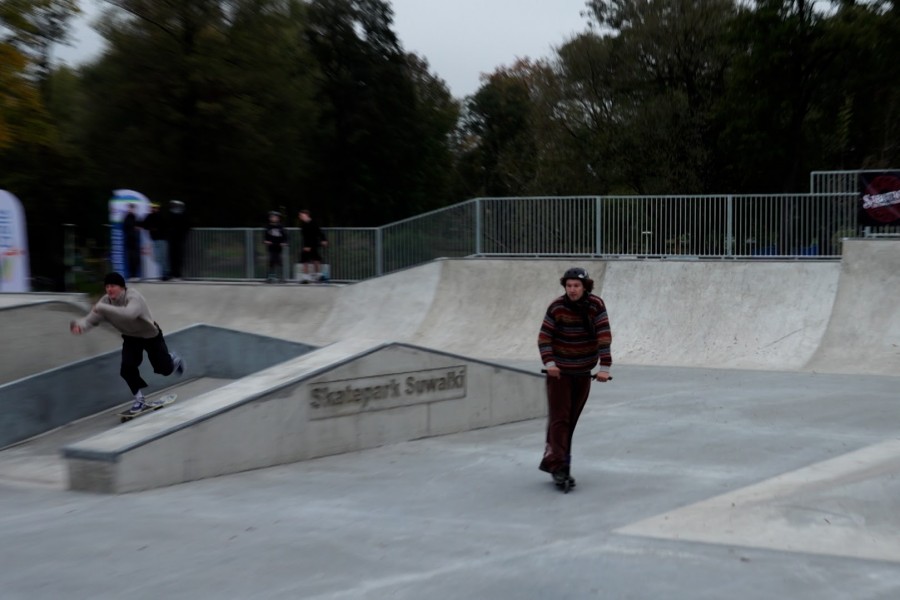 clip0205.mxf.00_03_23_24.still002.jpg