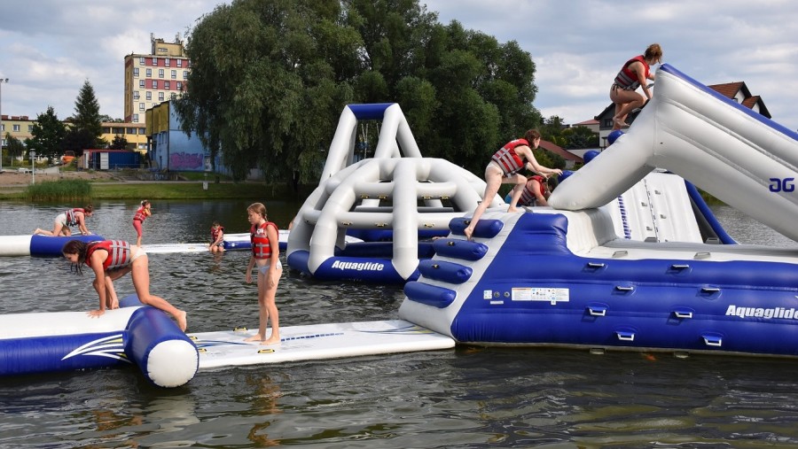 Więcej atrakcji na plaży nad Zalewem Arkadia w Suwałkach. Oblężony park wodny [zdjęcia]