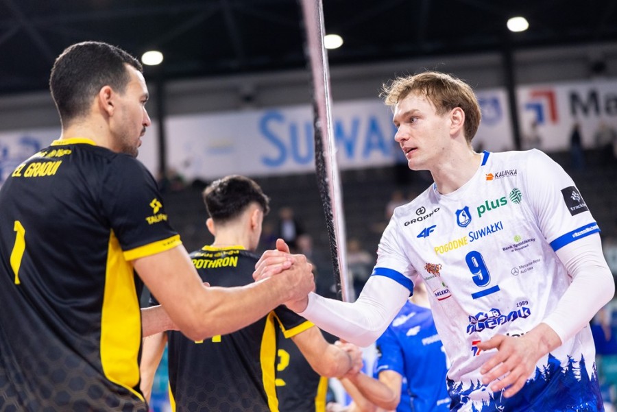 Skra Bełchatów w sobotę wygrała w Suwałkach, a teraz w Częstochowie. Znamy spadkowicza z PlusLigi 