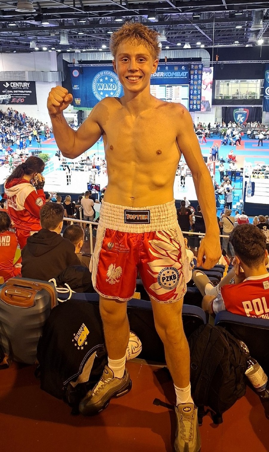 Kickboxing. Szymon Zieliński z Alpha Team Suwałki wicemistrzem świata K-1 juniorów młodszych
