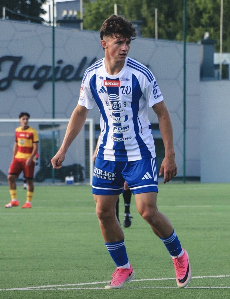 Jagiellonia II Białystok - Wigry Suwałki 1:1. Pierwszy wyjazd, pierwszy punkt i to w dziesięciu