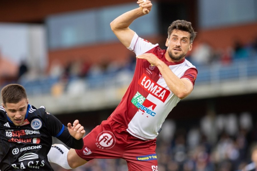 Piotr Witasik trzecim wzmocnieniem Wigier Suwałki. Drugi gracz sprowadzony z ŁKS-u Łomża