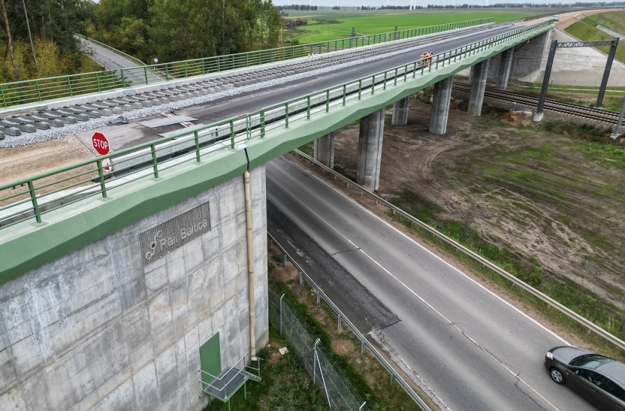 Rail Baltica. Estonia chce unijnego dofinansowania i przesunięcia terminu ukończenia trasy