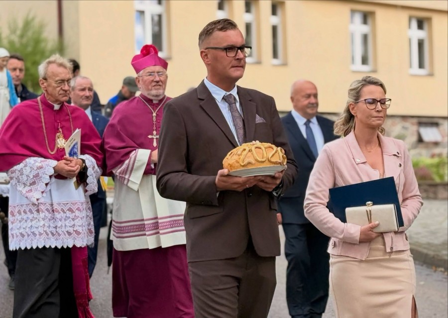 Dożynki diecezjalno-powiatowo- gminne w Wiżajnach. Nagrodzeni za najpiękniejsze wieńce [zdjęcia]