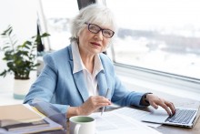 Rośnie liczba pracujących emerytów 