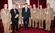 Polscy wojskowi mistrzami NATO w szachach. Wśród nich suwalczanin