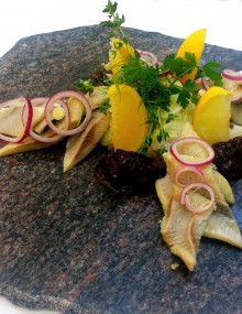 Kulinarna równowaga – nowe menu Restauracji Tatarak