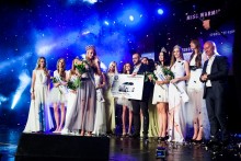Monika Ciołkowska z koroną Miss Warmii i Mazur 2016