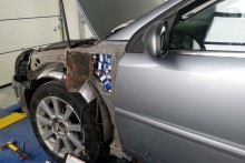 Prawie 15 tys. paczek nielegalnych papierosów na krajowej ósemce