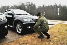 Gołdap. BMW z dwoma numerami VIN
