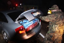Staranował auto pograniczników. Musieli strzelać