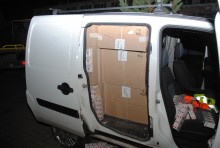 Porzucił auto z papierosami za ponad 290 tys. zł