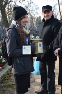 12 tys. zł na renowację pomników na suwalskim cmentarzu [zdjęcia]