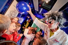 Naukowe miasteczko „Planeta Energii” odwiedzi Suwałki dzięki pomysłowej  nauczycielce i jej klasie 