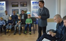 Z białą wstążką przeciw przemocy [wideo i zdjęcia]