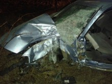 Gołdap-Dunajek. Kierowca uderzył w drzewo