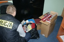 Kontrabanda za 26 tys. zł w mieszkaniu