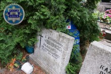 Włamał się do budynku na cmentarzu