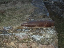 Olecko. Chłopiec znalazł pocisk i przytoczył go pod dom