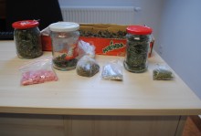 Sejny. Jechali na haju, a narkotyki trzymali w słoikach