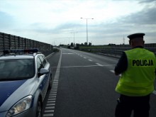 Kompletnie pijany kierowca ciężarówki zatrzymany na krajowej Ósemce