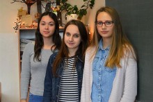 Uczennice z ZS nr 4 w Suwałkach w kolejnym  etapie olimpiady wiedzy o ubezpieczeniach społecznych