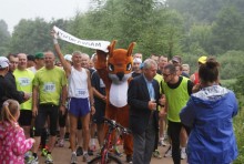 Rozruszaj się z Białymi Miśkami. Bieg Przyjaciół WPN