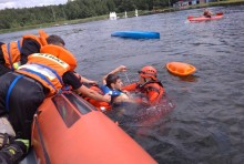 Upalne dni. Pamiętaj o bezpieczeństwie nad wodą