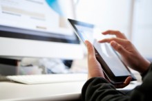 Zanim zaprosisz szefa do znajomych na Facebooku 